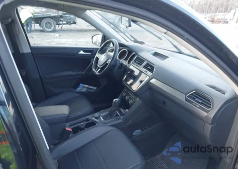 2018 Volkswagen Tiguan 2.0T Se/2.0T Sel from USA, damaged, VIN 3VV2B7AX5JM095016